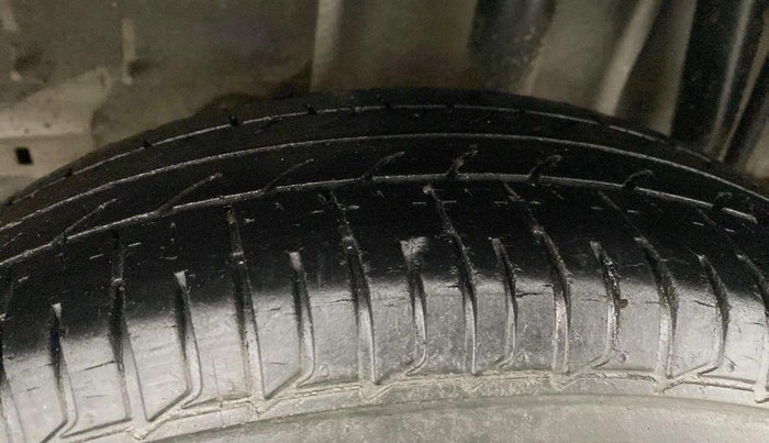 2018 Tata Tiago XE PETROL, Petrol, Manual, 62,095 km, Left Rear Tyre Tread