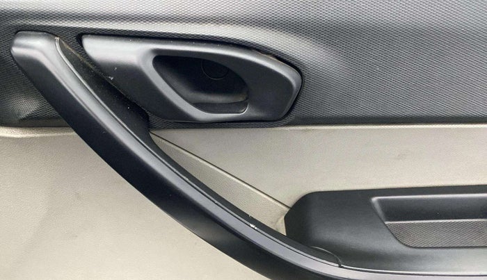 2018 Tata Tiago XE PETROL, Petrol, Manual, 62,095 km, Driver Side Door Panels Control