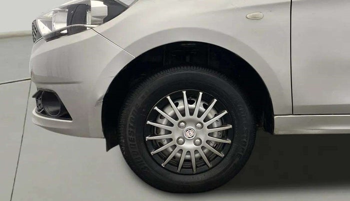 2018 Tata Tiago XE PETROL, Petrol, Manual, 62,095 km, Left Front Wheel