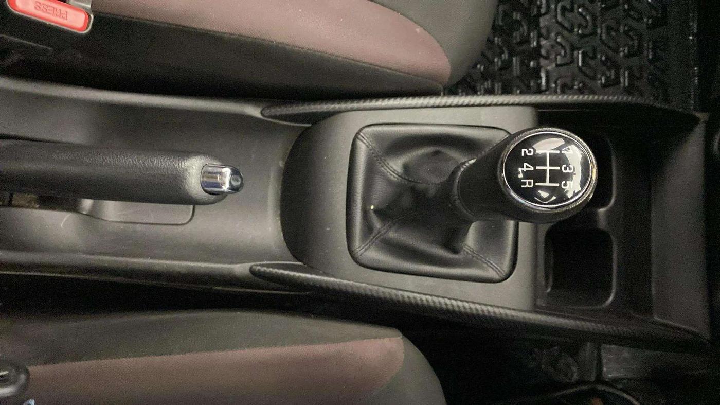 2023 Maruti FRONX DELTA 1.2 MT PETROL, Petrol, Manual, 39,434 km, Gear Lever