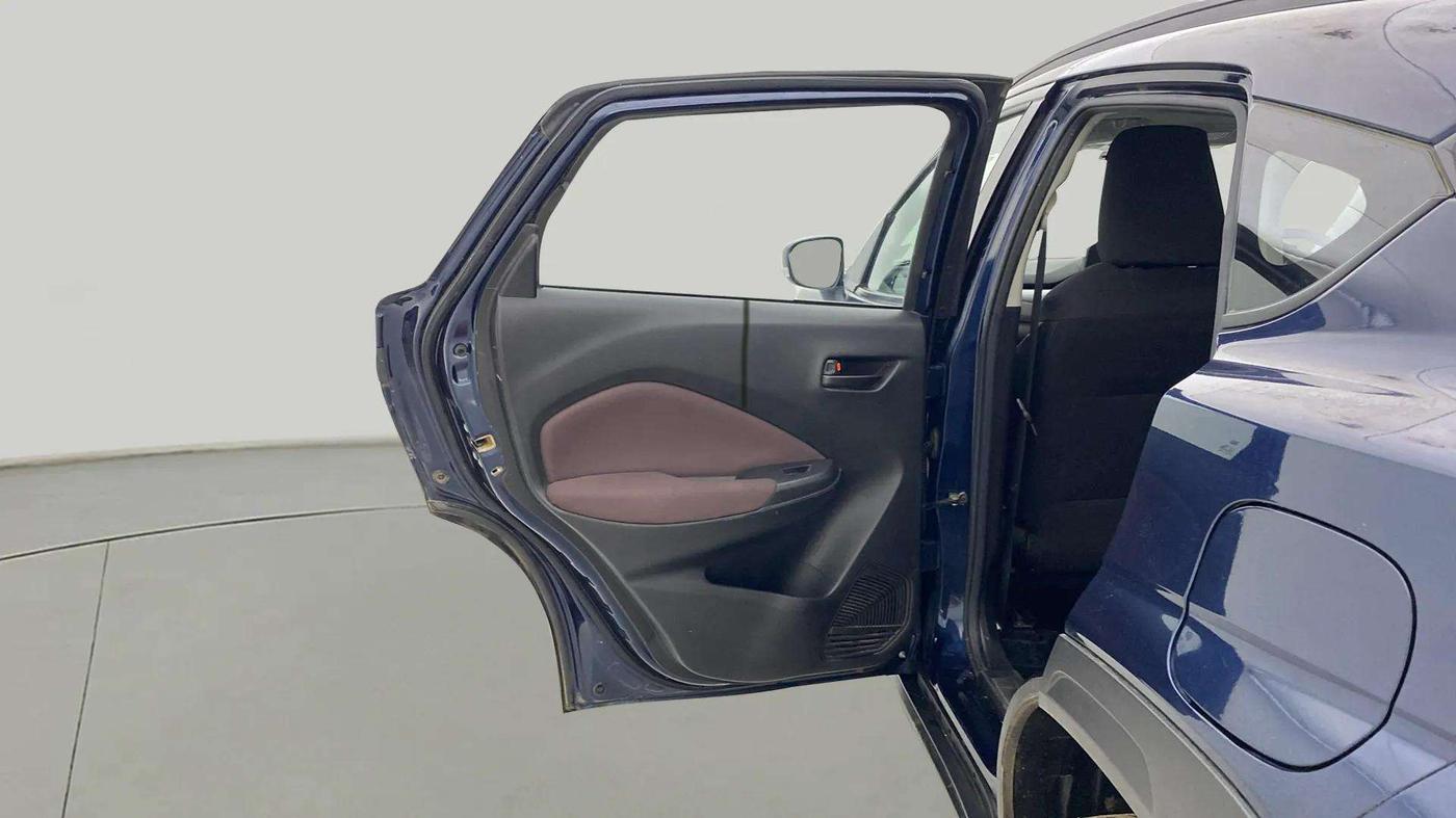 2023 Maruti FRONX DELTA 1.2 MT PETROL, Petrol, Manual, 39,434 km, LHS Rear Door