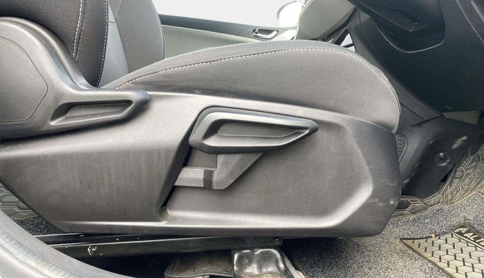 2024 Tata NEXON CREATIVE PLUS 1.2 REVOTRON 7 DCA, Petrol, Automatic, 9,316 km, Driver Side Adjustment Panel