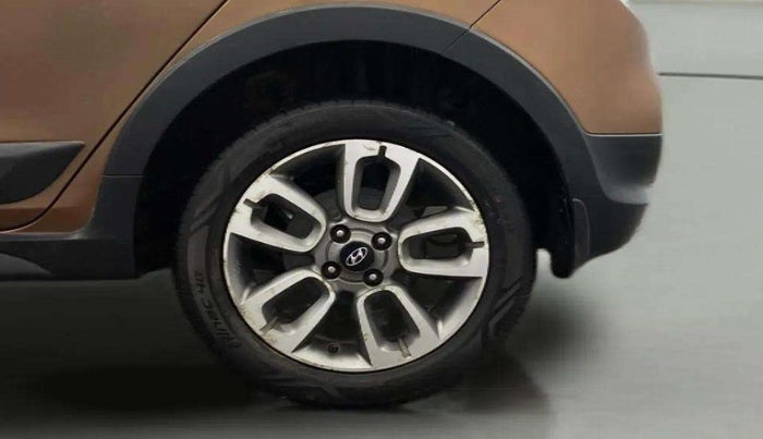 2016 Hyundai i20 Active 1.2 S, Petrol, Manual, 54,654 km, Left Rear Wheel