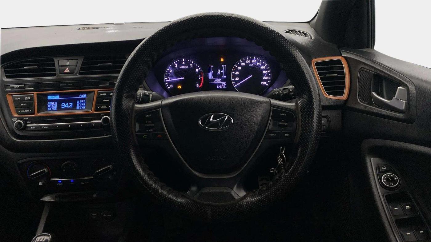 2016 Hyundai i20 Active 1.2 S, Petrol, Manual, 54,714 km, Steering Wheel Close Up