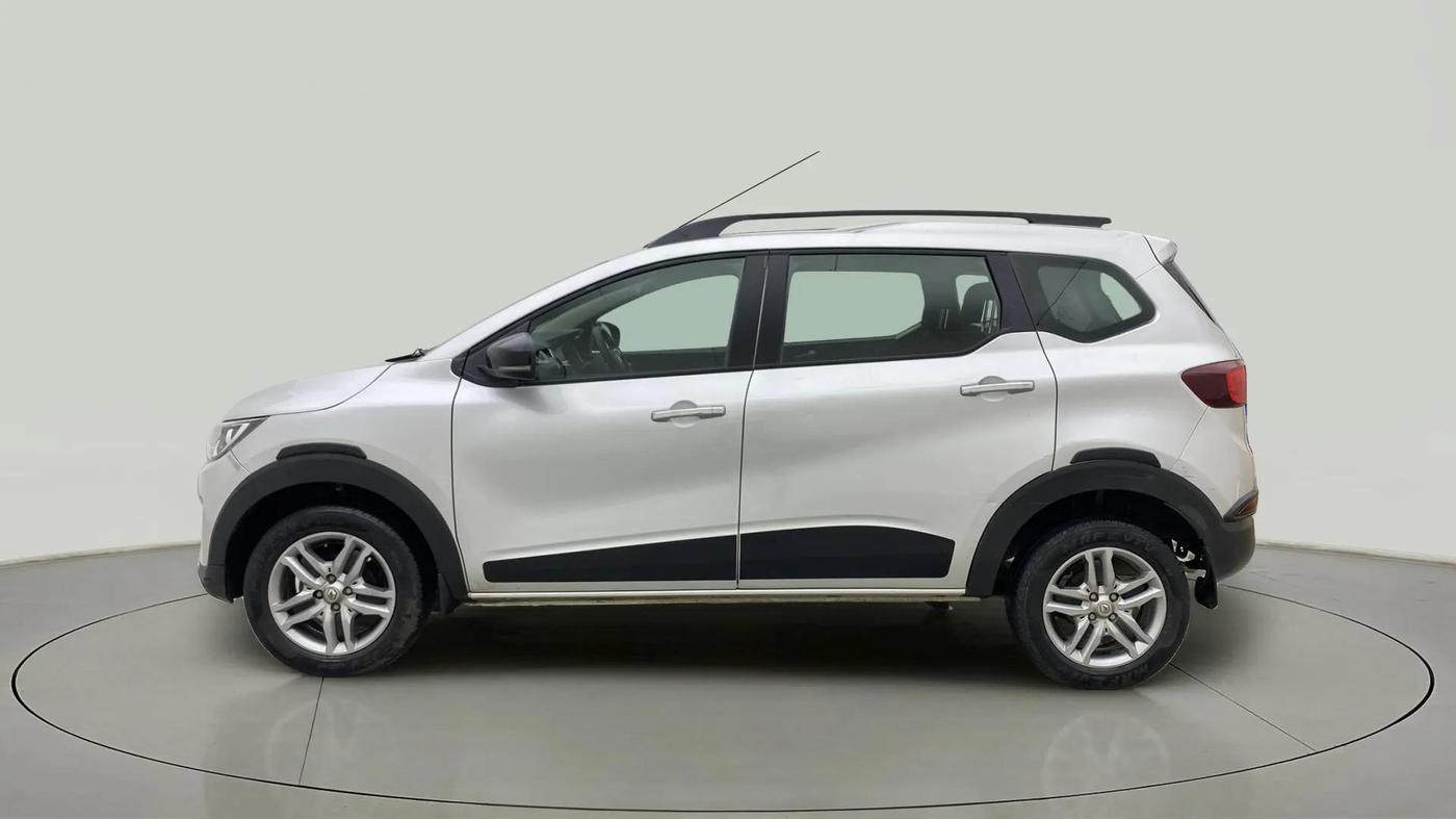 2023 Renault TRIBER RXZ, Petrol, Manual, 35,727 km, Left Side