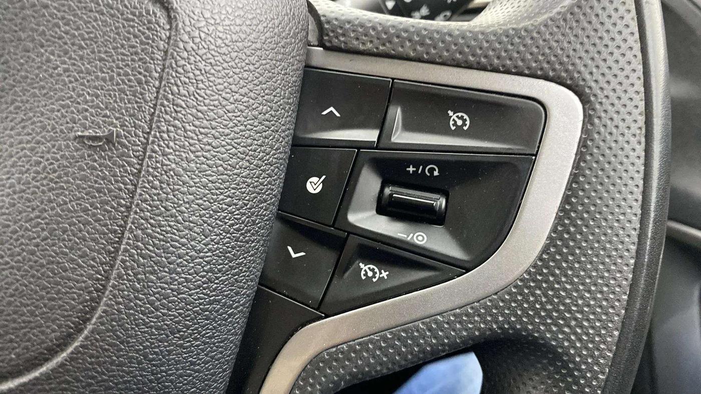 2020 Tata Harrier XZA 2.0L, Diesel, Automatic, 73,471 km, Adaptive Cruise Control