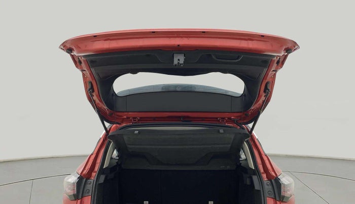 2020 Tata Harrier XZA 2.0L, Diesel, Automatic, 73,471 km, Boot Door Open