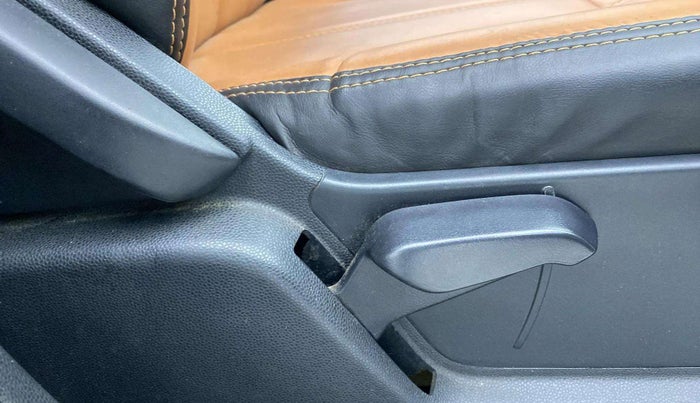 2020 Ford Ecosport TITANIUM 1.5L DIESEL, Diesel, Manual, 69,925 km, Driver Side Adjustment Panel