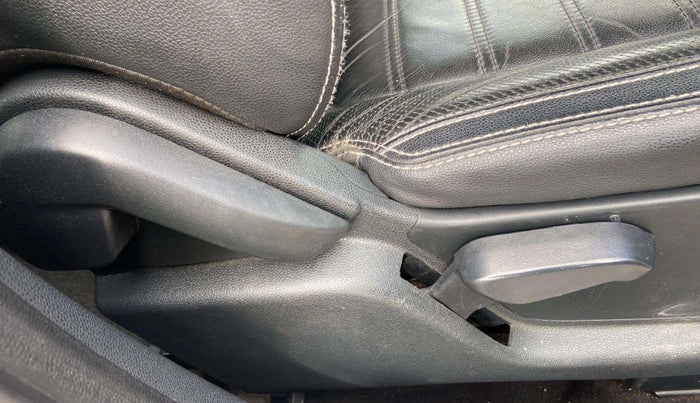 2018 Ford Ecosport TITANIUM + 1.5L PETROL AT, Petrol, Automatic, 74,127 km, Driver Side Adjustment Panel