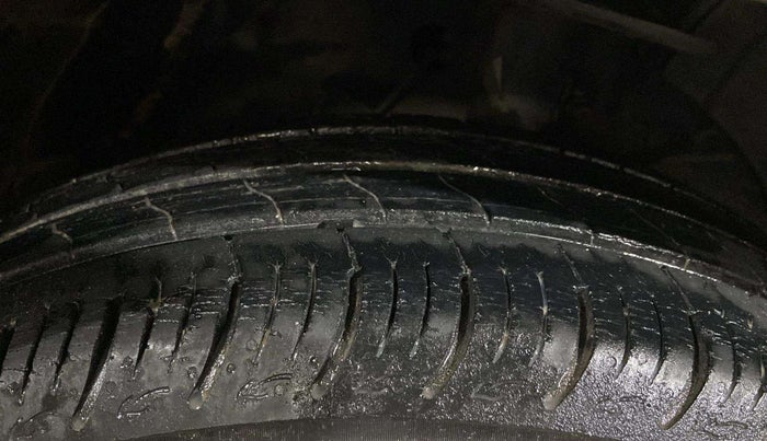 2019 Maruti Baleno SIGMA PETROL 1.2, Petrol, Manual, 34,265 km, Right Front Tyre Tread