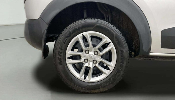 2021 Renault TRIBER RXT, Petrol, Manual, 6,507 km, Right Rear Wheel