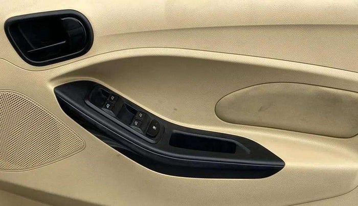 2020 Ford Figo Aspire TITANIUM1.5 DIESEL, Diesel, Manual, 84,013 km, Driver Side Door Panels Control