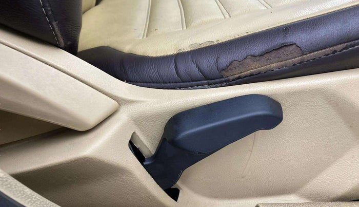 2020 Ford Figo Aspire TITANIUM1.5 DIESEL, Diesel, Manual, 84,013 km, Driver Side Adjustment Panel