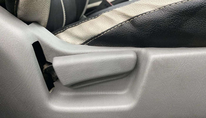 2012 Maruti Alto K10 LXI, Petrol, Manual, 38,802 km, Driver Side Adjustment Panel