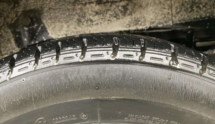 2012 Maruti Alto K10 LXI, Petrol, Manual, 38,802 km, Left Rear Tyre Tread