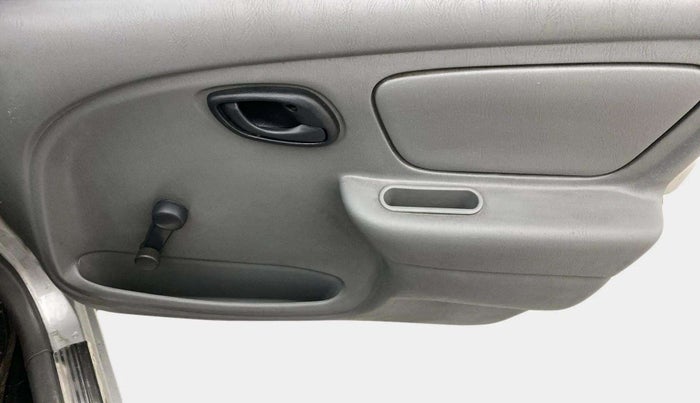 2012 Maruti Alto K10 LXI, Petrol, Manual, 38,802 km, Driver Side Door Panels Control