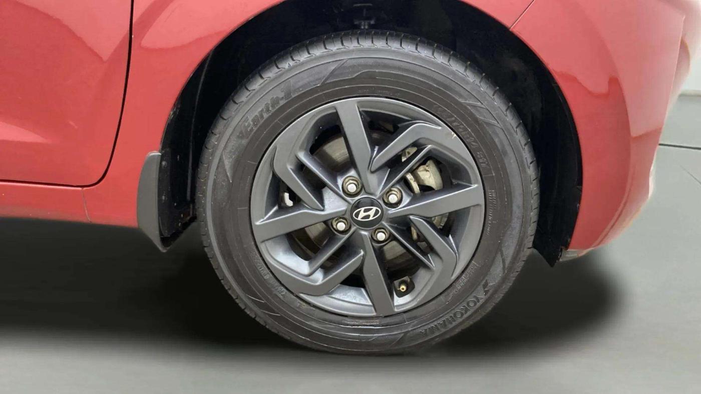 2021 Hyundai GRAND I10 NIOS SPORTZ AMT 1.2 KAPPA VTVT, Petrol, Automatic, 73,516 km, Right Front Wheel