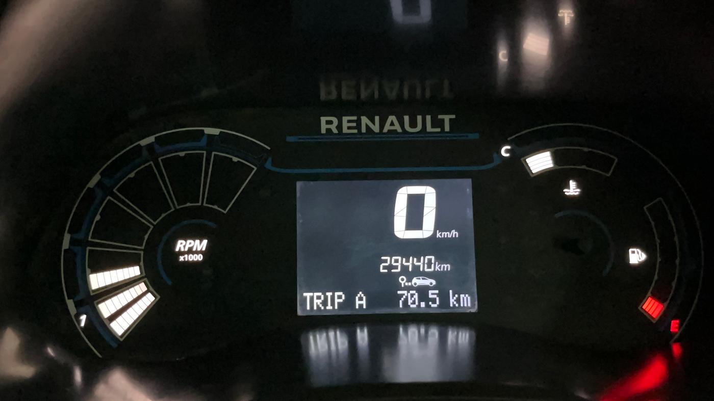 2023 Renault TRIBER RXT, Petrol, Manual, 29,377 km, Odometer Image