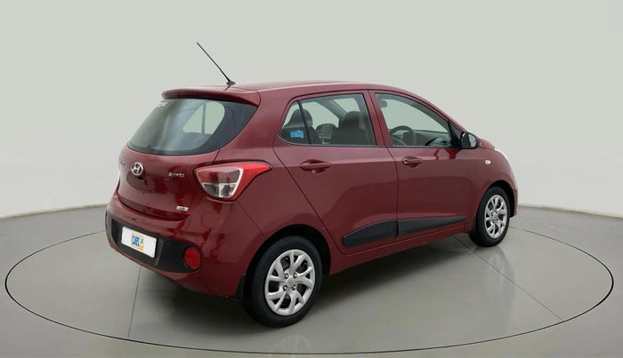 2017 Hyundai Grand i10 SPORTZ 1.2 KAPPA VTVT, Petrol, Manual, 45,682 km, Right Back Diagonal