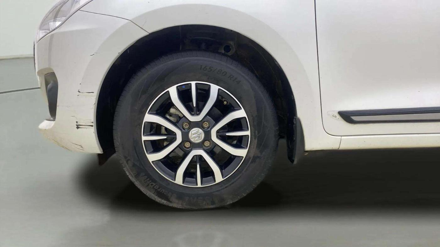 2020 Maruti Swift VXI, Petrol, Manual, 49,564 km, Left Front Wheel