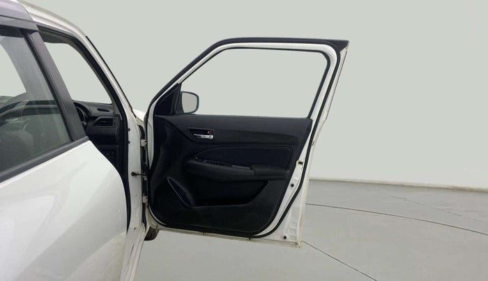 2020 Maruti Swift VXI, Petrol, Manual, 49,564 km, RHS Front Door