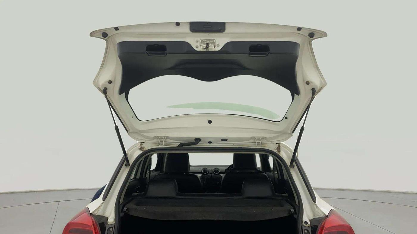 2020 Maruti Swift VXI, Petrol, Manual, 49,564 km, Boot Door Open