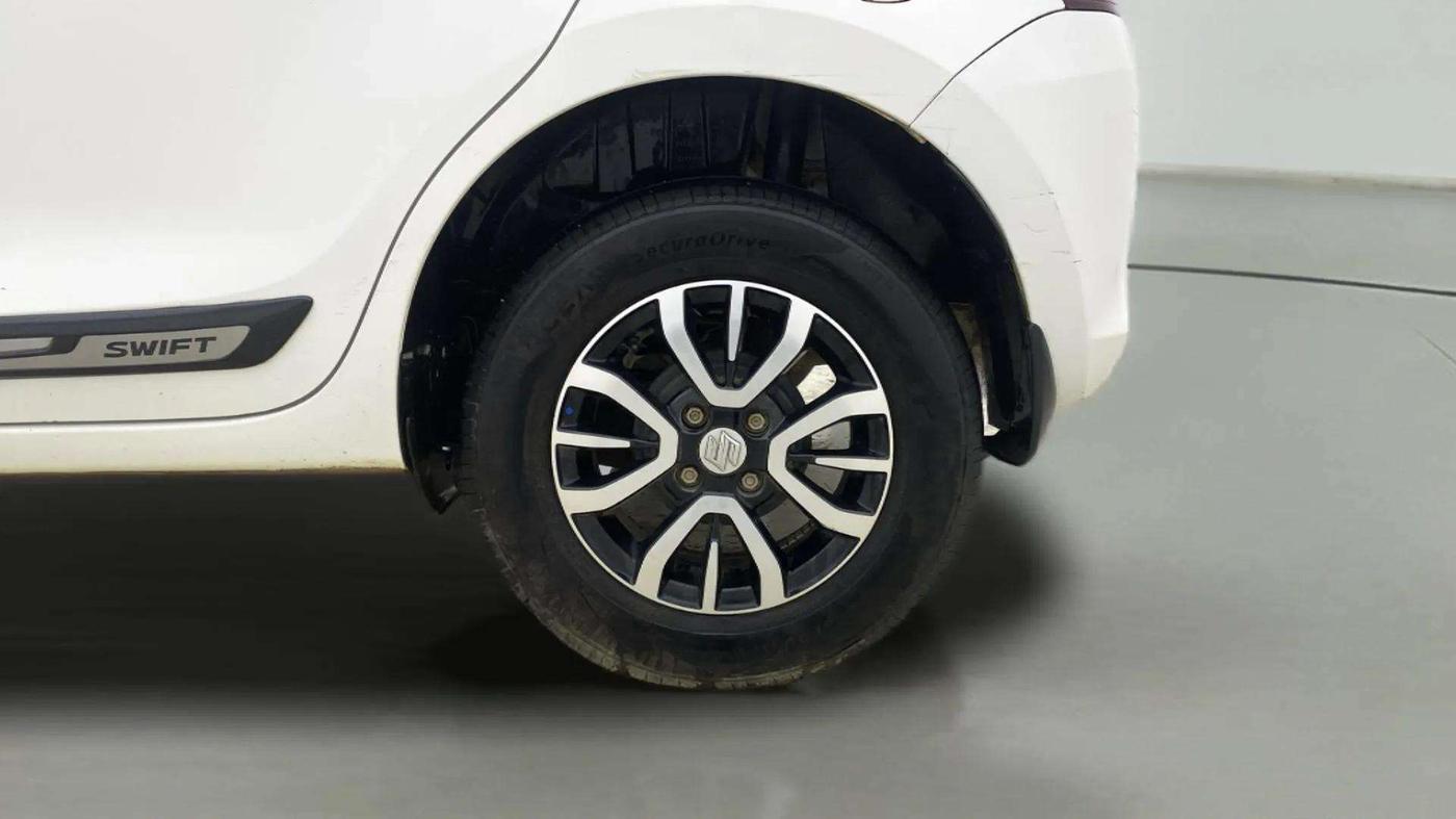 2020 Maruti Swift VXI, Petrol, Manual, 49,564 km, Left Rear Wheel