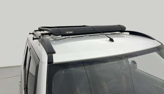 2018 Mahindra TUV300 T8, Diesel, Manual, 63,647 km, Roof