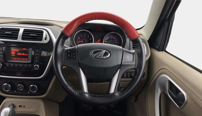 2018 Mahindra TUV300 T8, Diesel, Manual, 63,647 km, Steering Wheel Close Up
