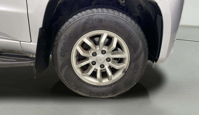 2018 Mahindra TUV300 T8, Diesel, Manual, 63,647 km, Right Front Wheel