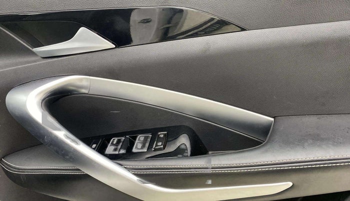 2021 MG HECTOR SMART 1.5 DCT PETROL, Petrol, Automatic, 22,297 km, Driver Side Door Panels Control