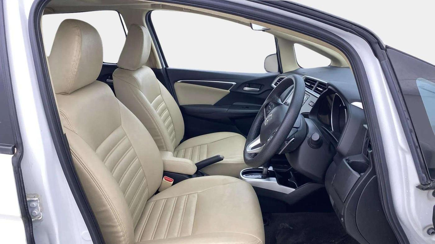 2021 Honda Jazz 1.2L I-VTEC ZX CVT, Petrol, Automatic, 19,571 km, Right Side Front Door Cabin