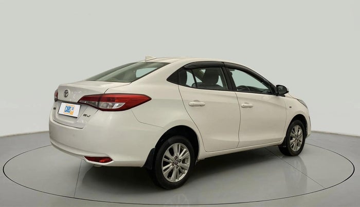 2020 Toyota YARIS J CVT, Petrol, Automatic, 40,424 km, Right Back Diagonal