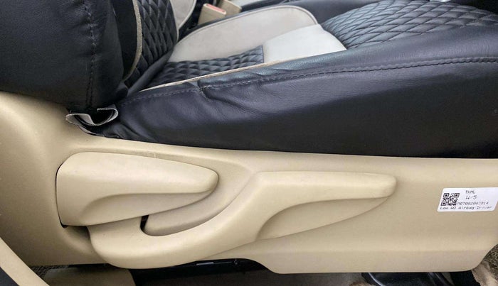 2020 Toyota YARIS J CVT, Petrol, Automatic, 40,424 km, Driver Side Adjustment Panel