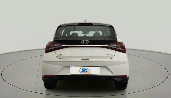 2022 Hyundai NEW I20 Sportz 1.2 IVT, Petrol, Automatic, 37,198 km, Back/Rear