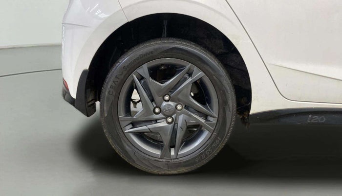 2022 Hyundai NEW I20 Sportz 1.2 IVT, Petrol, Automatic, 37,198 km, Right Rear Wheel