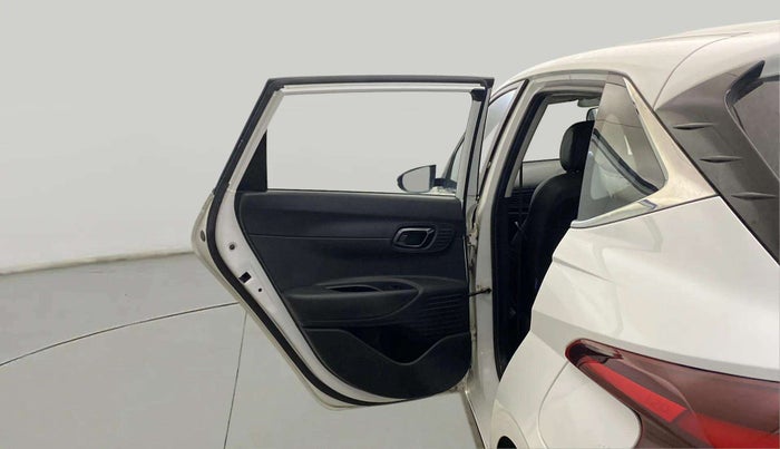 2022 Hyundai NEW I20 Sportz 1.2 IVT, Petrol, Automatic, 37,198 km, LHS Rear Door