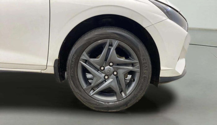 2022 Hyundai NEW I20 Sportz 1.2 IVT, Petrol, Automatic, 37,198 km, Right Front Wheel
