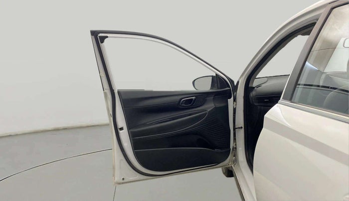 2022 Hyundai NEW I20 Sportz 1.2 IVT, Petrol, Automatic, 37,198 km, LHS Front Door
