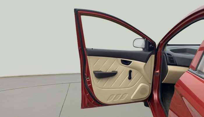 2013 Hyundai Eon D-LITE+, Petrol, Manual, 86,249 km, LHS Front Door