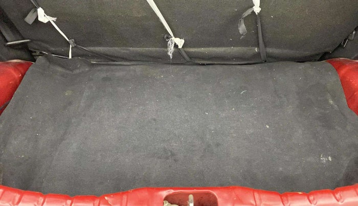 2013 Hyundai Eon D-LITE+, Petrol, Manual, 86,249 km, Boot Inside