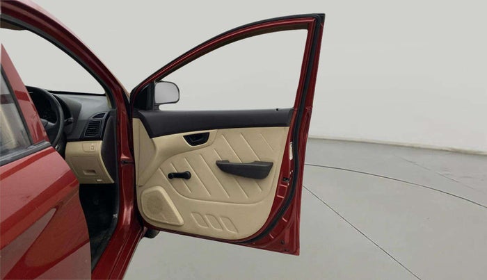 2013 Hyundai Eon D-LITE+, Petrol, Manual, 86,249 km, RHS Front Door