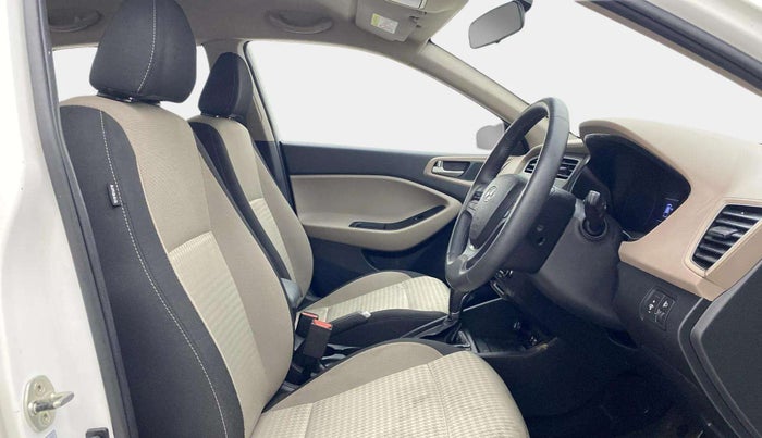 2019 Hyundai Elite i20 ASTA (O) CVT, Petrol, Automatic, 35,665 km, Right Side Front Door Cabin