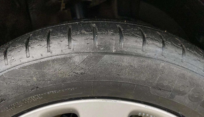 2018 Maruti Baleno ALPHA PETROL 1.2, Petrol, Manual, 84,984 km, Right Front Tyre Tread