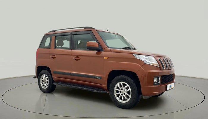 2017 Mahindra TUV300 T8, Diesel, Manual, 1,13,303 km, Right Front Diagonal