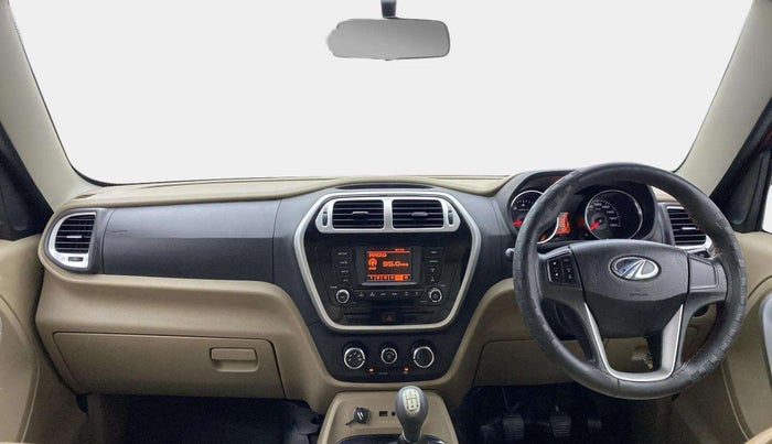 2017 Mahindra TUV300 T8, Diesel, Manual, 1,13,303 km, Dashboard