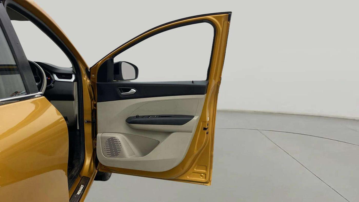 2023 Renault TRIBER RXZ AMT, Petrol, Automatic, 34,682 km, RHS Front Door
