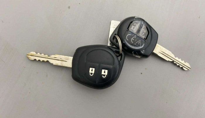 2018 Maruti Baleno DELTA PETROL 1.2, Petrol, Manual, 61,610 km, Key Close Up