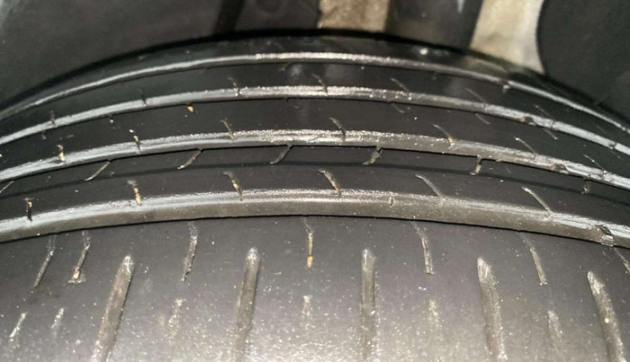 2022 Hyundai Creta EX 1.5 PETROL, Petrol, Manual, 77,150 km, Left Rear Tyre Tread