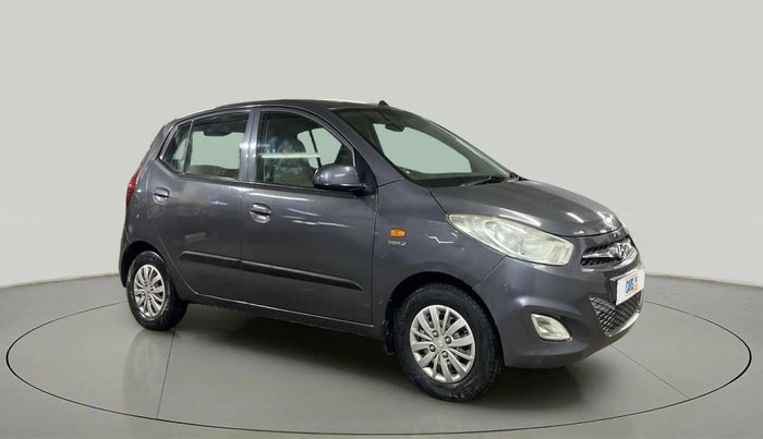 2015 Hyundai i10 SPORTZ 1.1, Petrol, Manual, 52,979 km, Right Front Diagonal